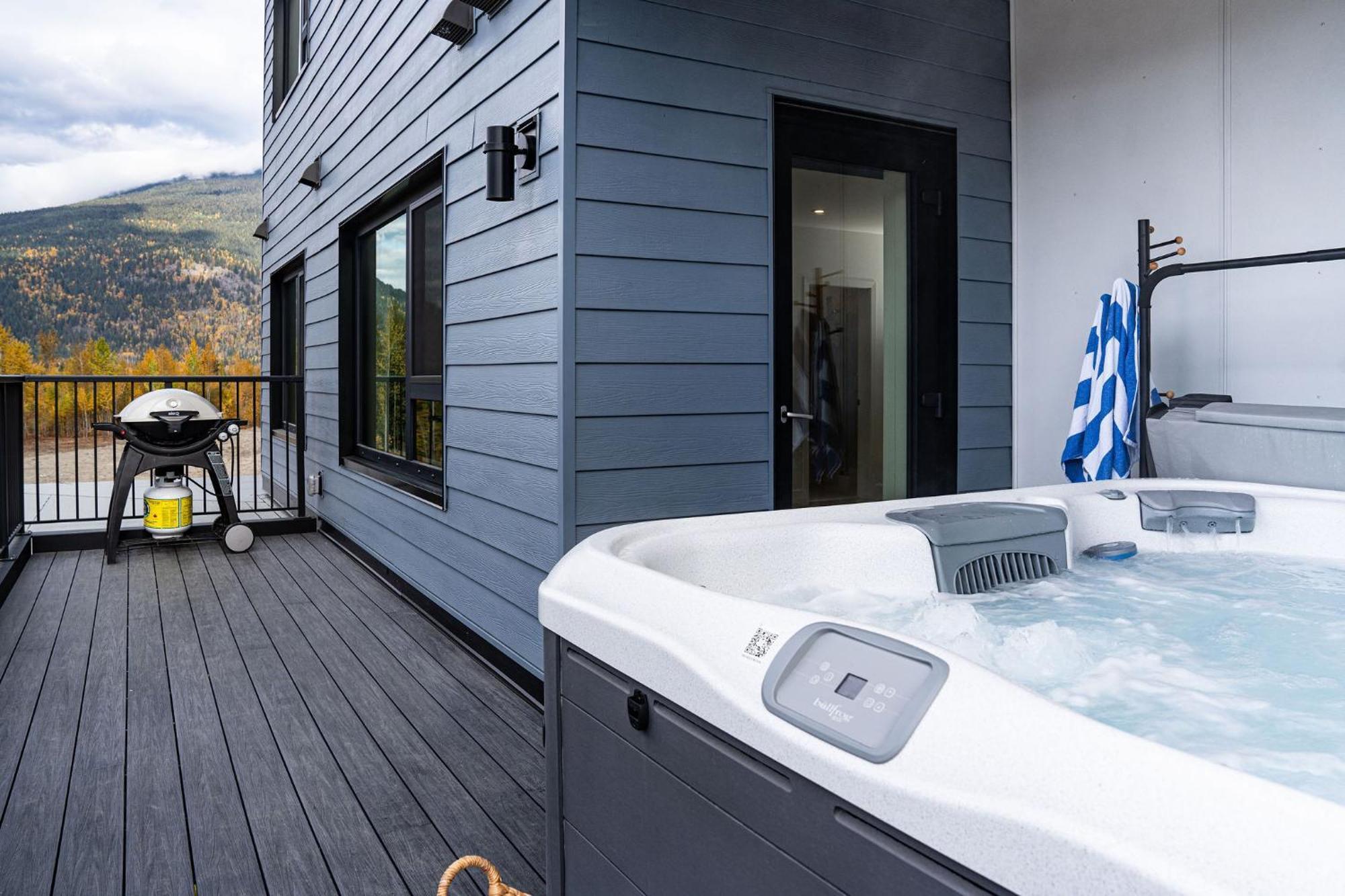 Ferienwohnung Bluebird Daze By Revelstoke Vacations Exterior foto